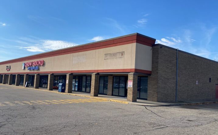 Pictures of Retail property located at 5219 Northland Dr NE, Grand Rapids, MI 49525 for lease - image #1