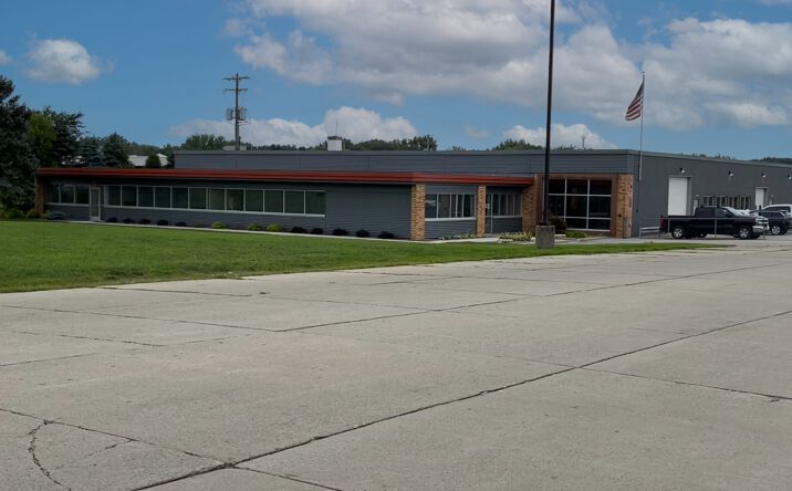Pictures of Industrial property located at 5311 Plainfield Ave NE, Grand Rapids, MI 49525 for lease - image #1