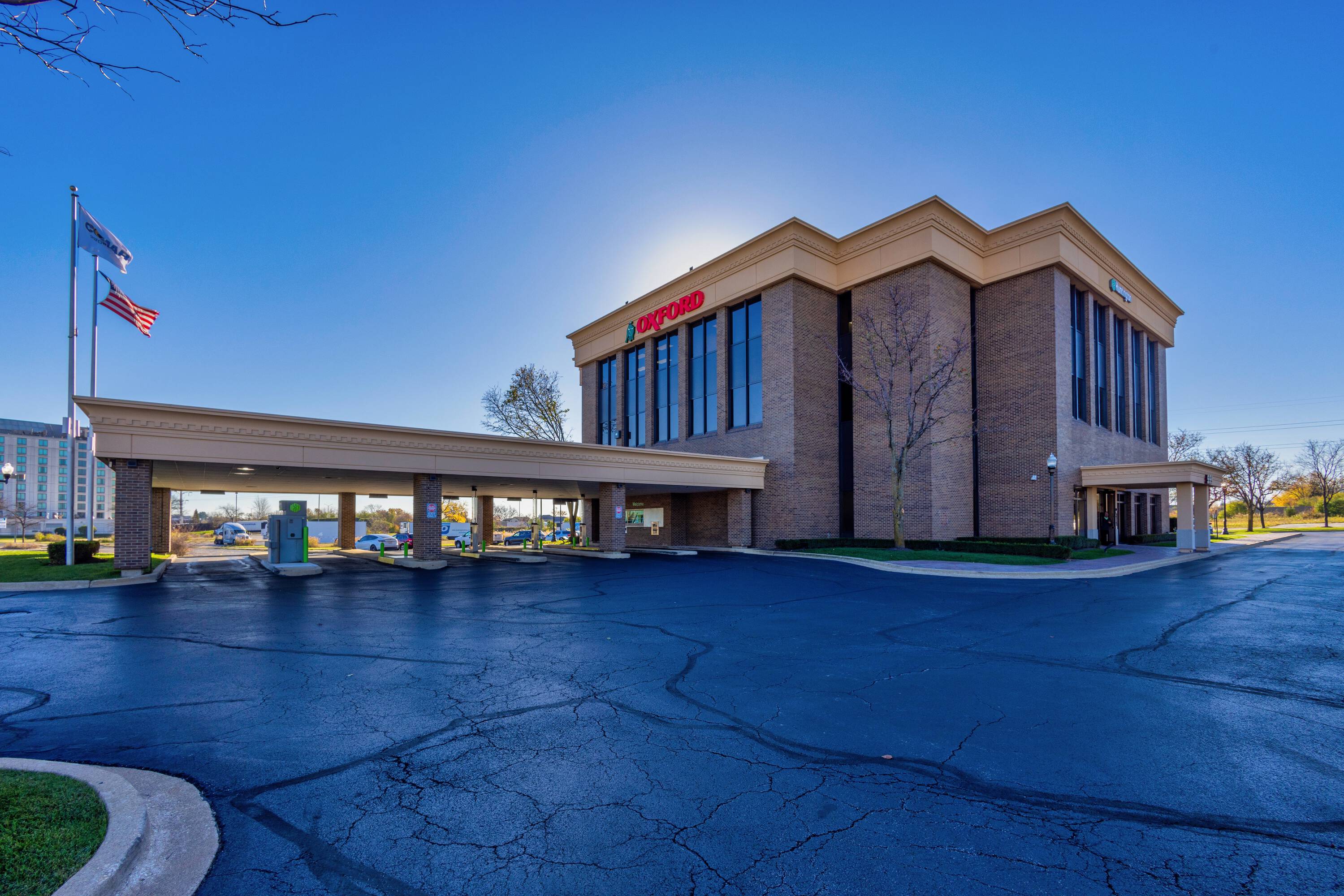 555 E Butterfield Rd, Lombard, IL 60148