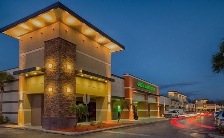 Pictures of Retail property located at 2065 S Tamiami Trl, Venice, FL 34293 for lease - image #1