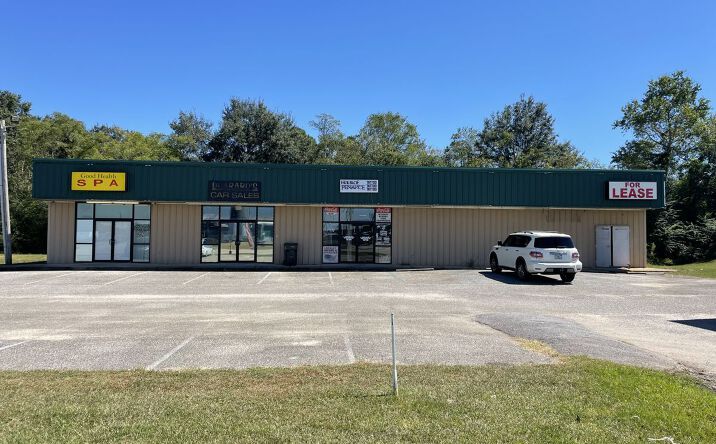 Pictures of Retail property located at 27838 Co Rd 64, Robertsdale, AL 36567 for lease - image #1