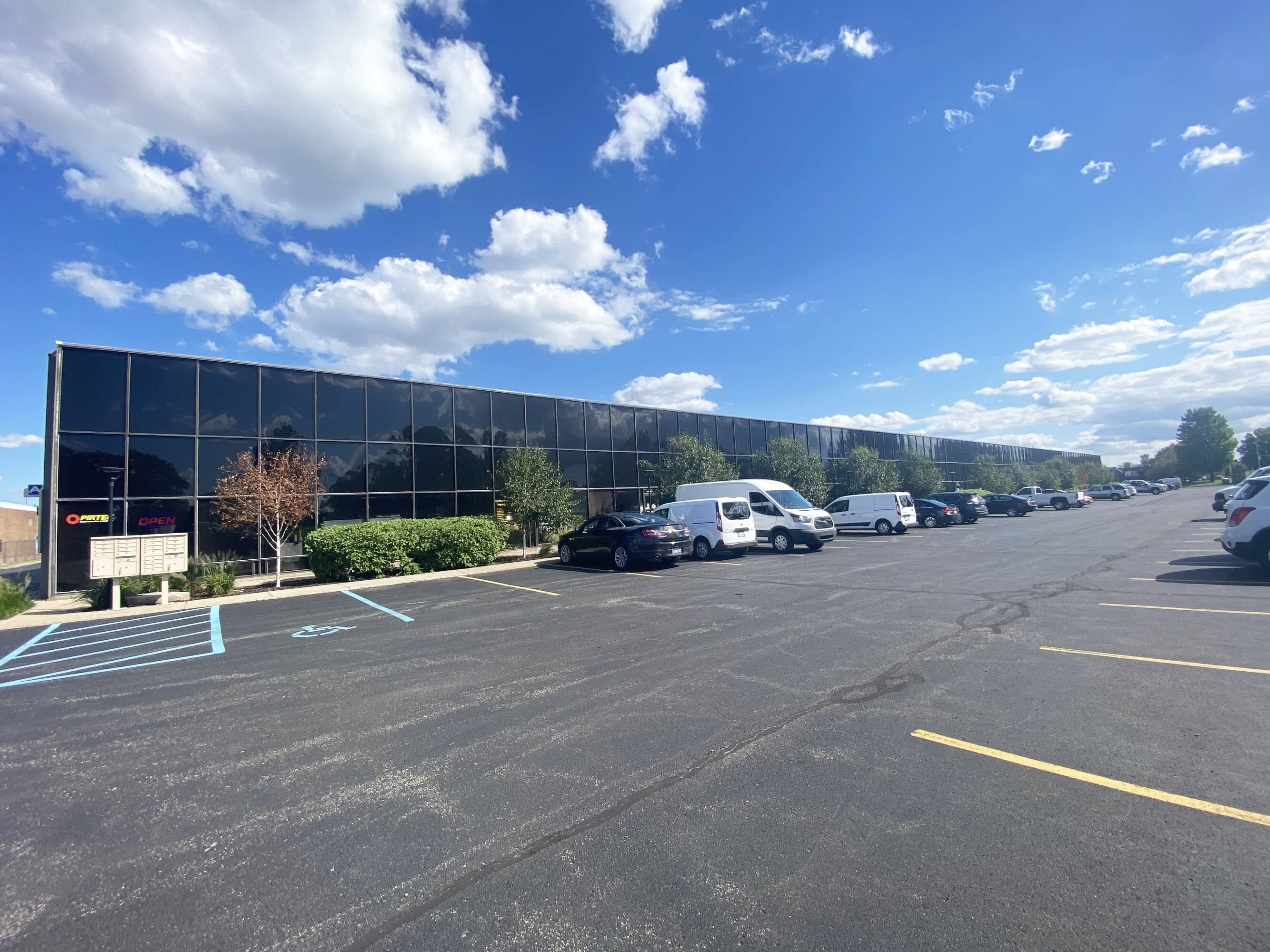 3516 Roger B Chaffee Memorial Blvd SE, Grand Rapids, MI 49548