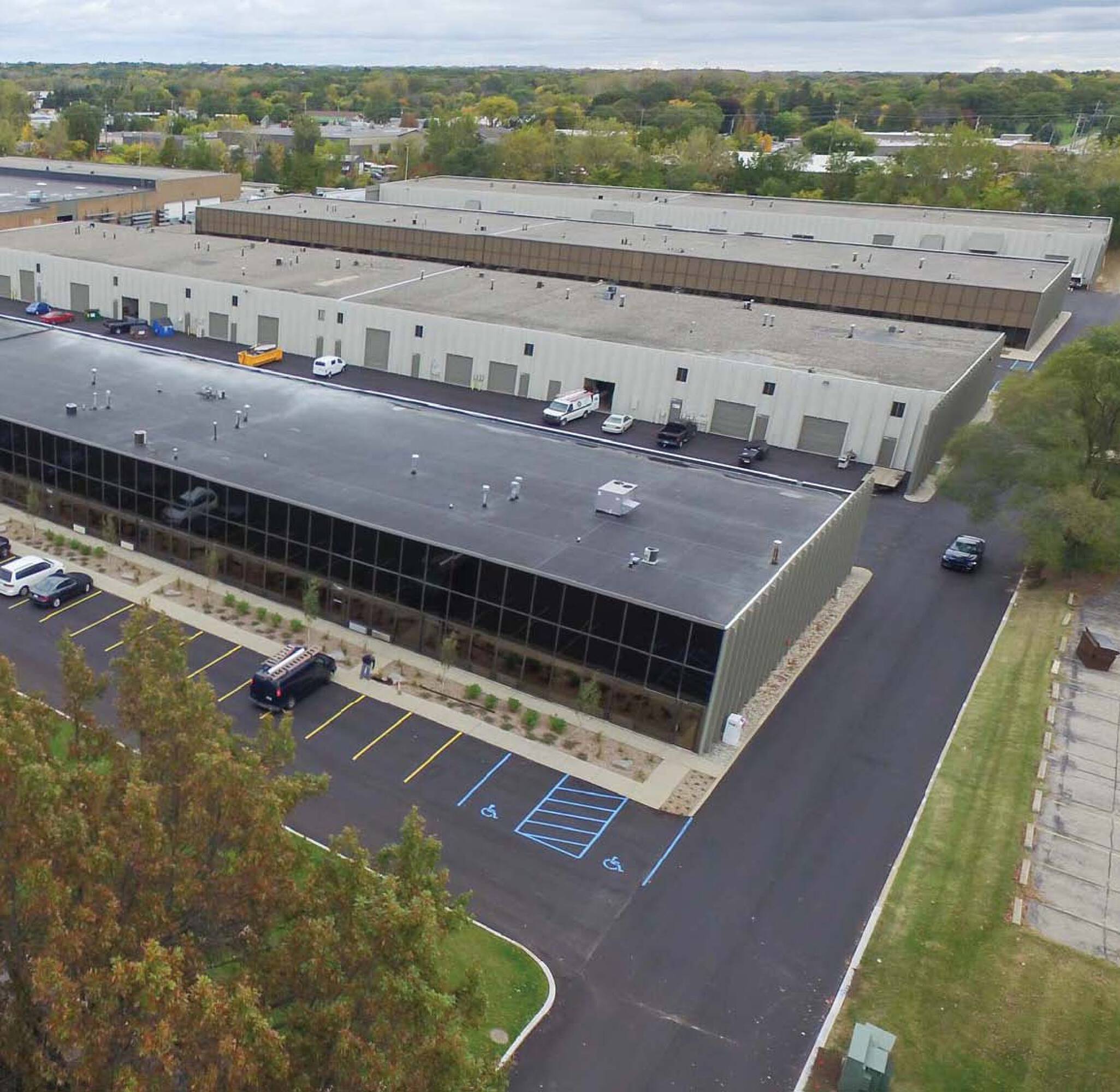 3516 Roger B Chaffee Memorial Blvd SE, Grand Rapids, MI 49548