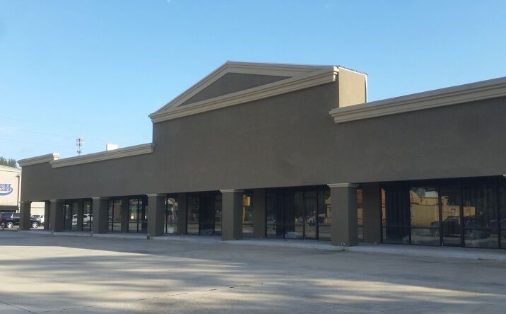 Pictures of Retail, Office property located at 1706 SW Railroad Ave, Hammond, LA 70403 for lease - image #1