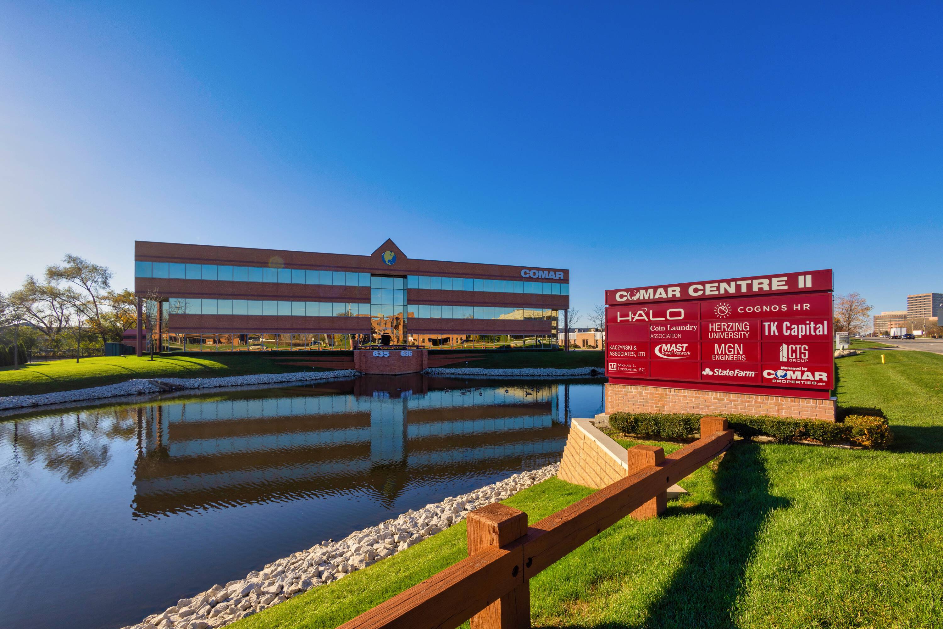 635 Butterfield Rd, Oakbrook Terrace, IL 60181