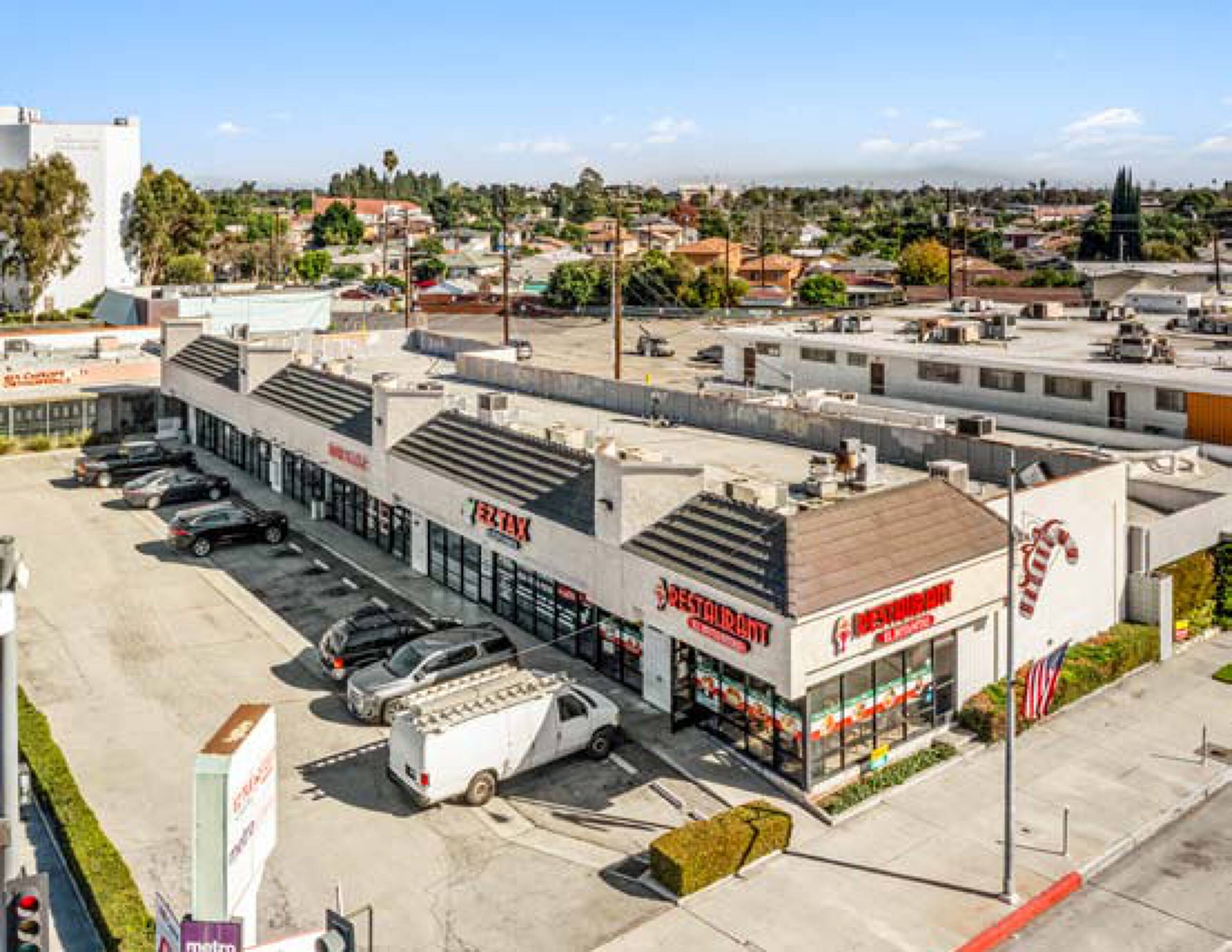 Sun9353 Imperial Highway Downey Ca 61 - 6ny4gcv
