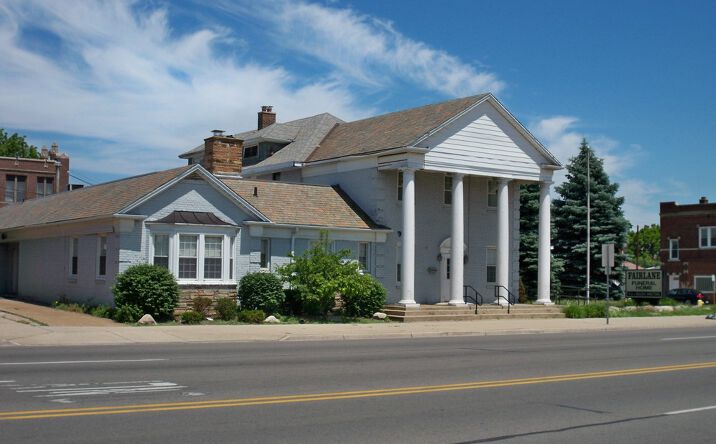 Pictures of Retail, Office property located at 13510 Warren Ave, Dearborn, MI 48126 for lease - image #1
