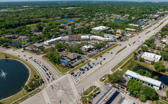 Pictures of Retail property located at 2200 E Semoran Blvd, Apopka, FL 32703 for lease - image #1