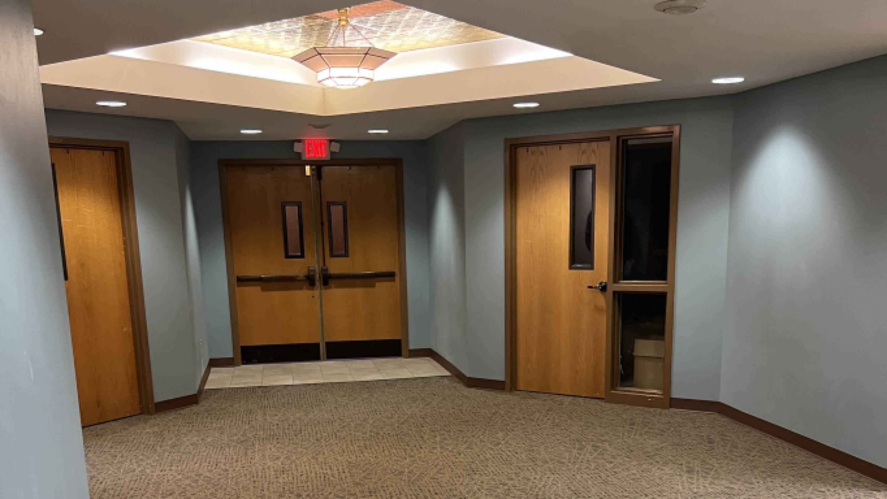 1250 S Cedar Crest Blvd Suite 110 78 - kh24aer