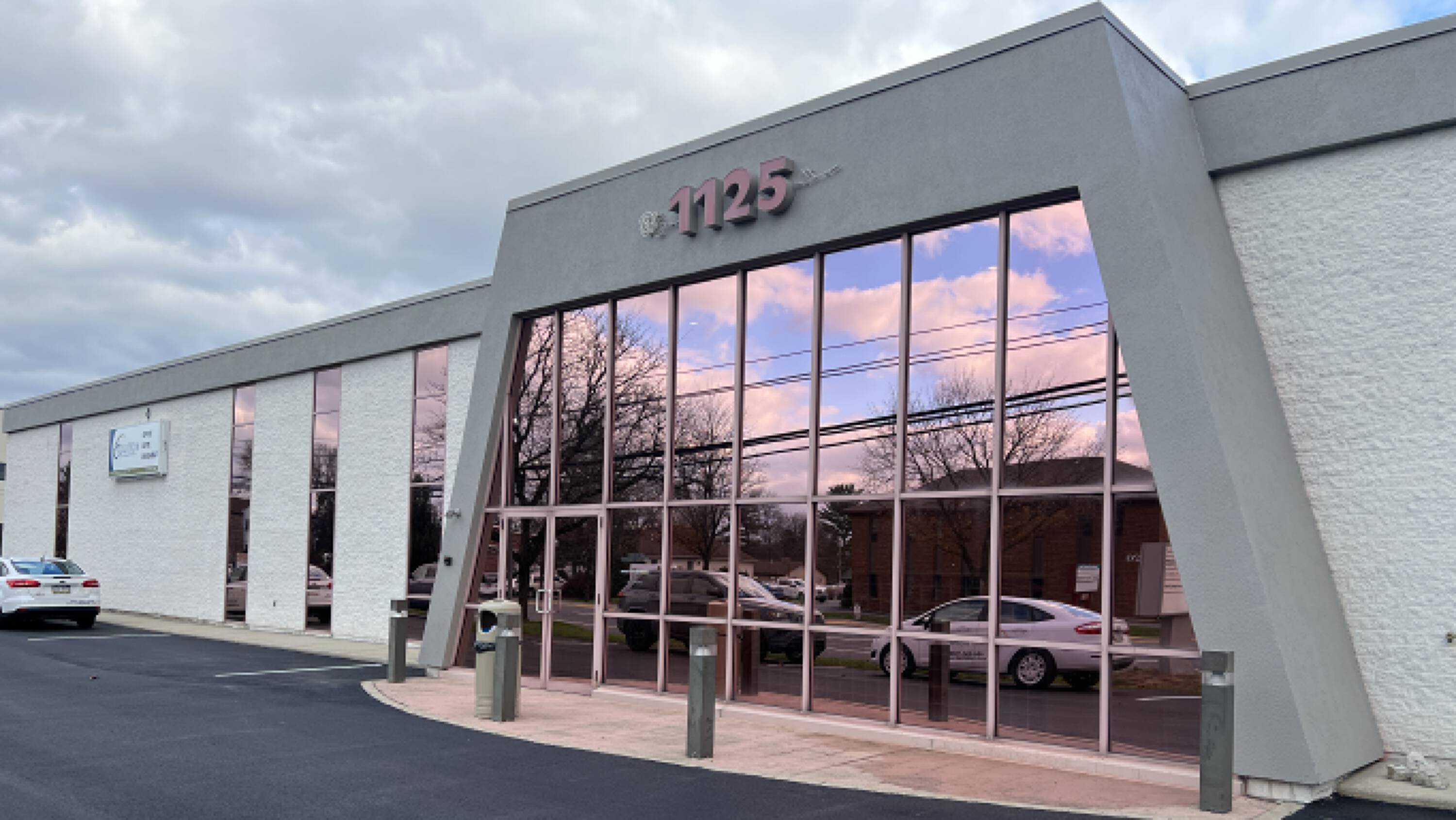 1250 S Cedar Crest Blvd Suite 110 78 - c50r8r9
