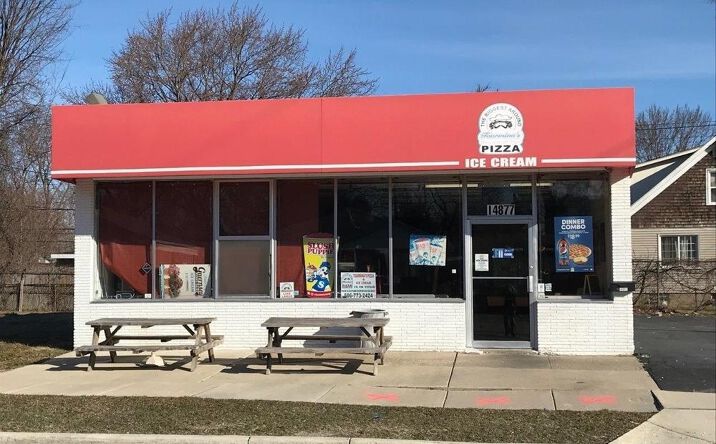 Pictures of Retail, Restaurant property located at 14877 Stephens Rd, Eastpointe, MI 48021 for lease - image #1