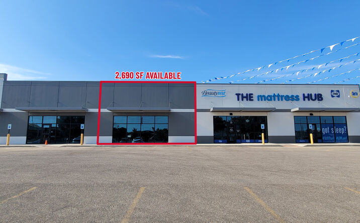 Pictures of Retail property located at 317 N Rock Rd, Derby, KS 67037 for lease - image #1