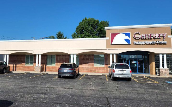 Pictures of Retail, Office property located at 754 Richmond Rd, Richmond Heights, OH 44143 for lease - image #1