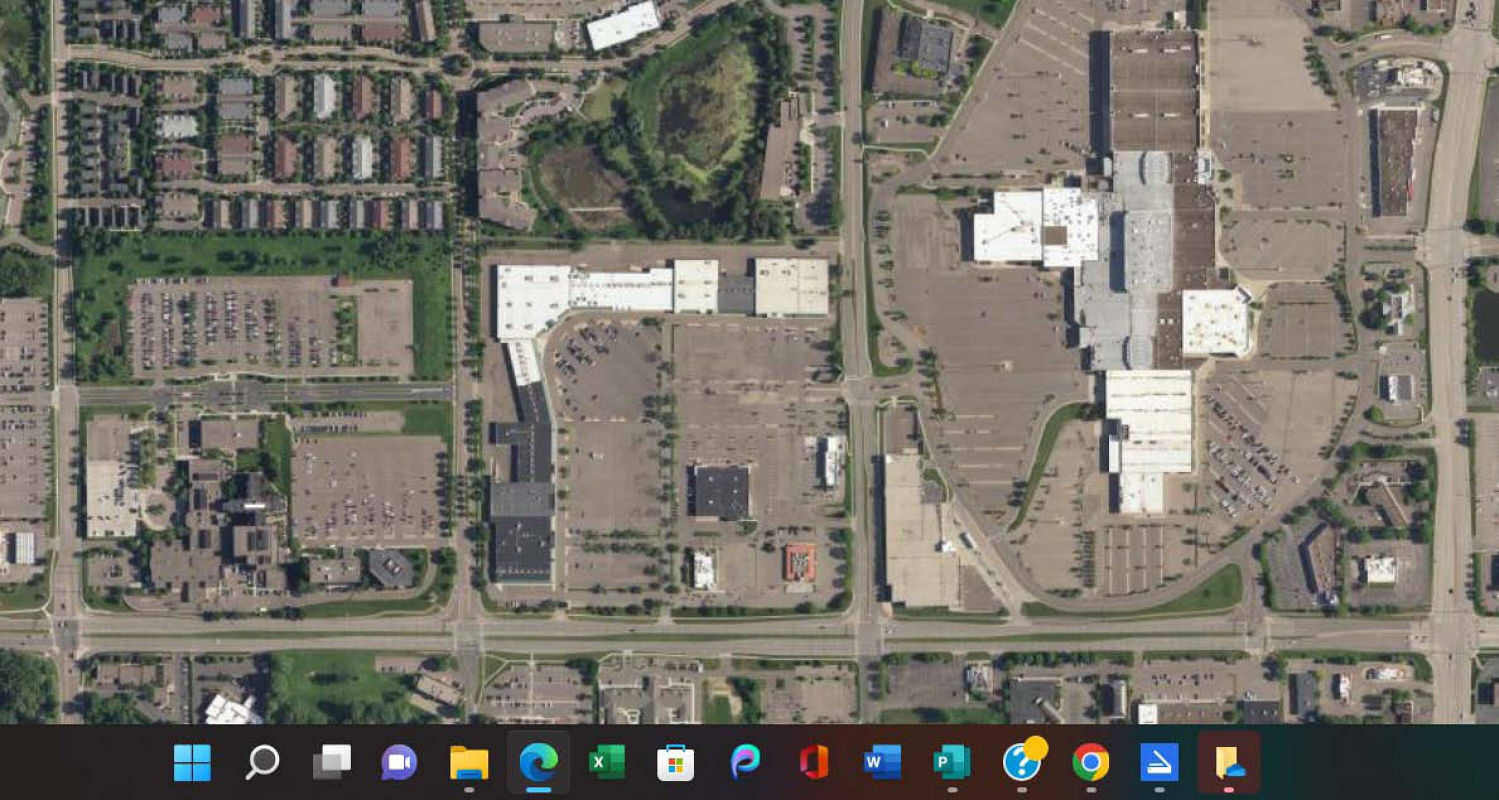 1740 Beam Ave, Maplewood, MN 55109 Retail Space for Lease Maplewood