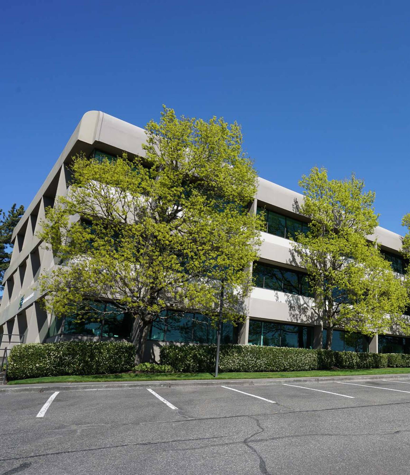 9400 SW Barnes Rd, Portland, OR 97225