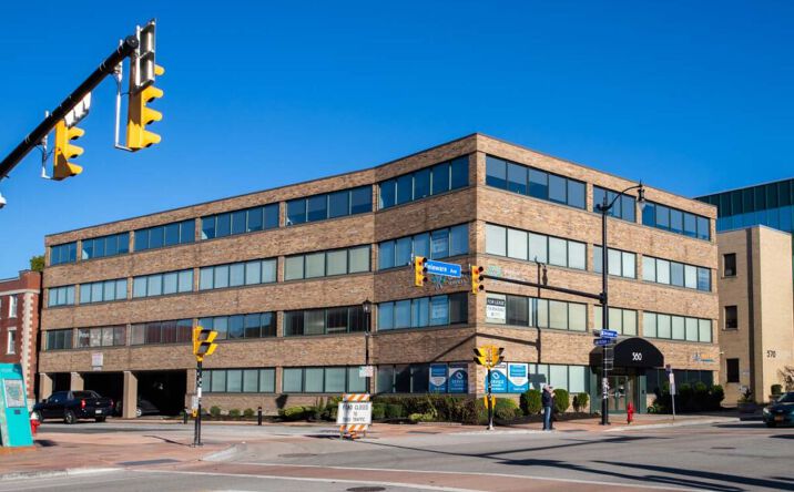 Pictures of Retail, Office property located at 560 Delaware Ave, Buffalo, NY 14202 for lease - image #1