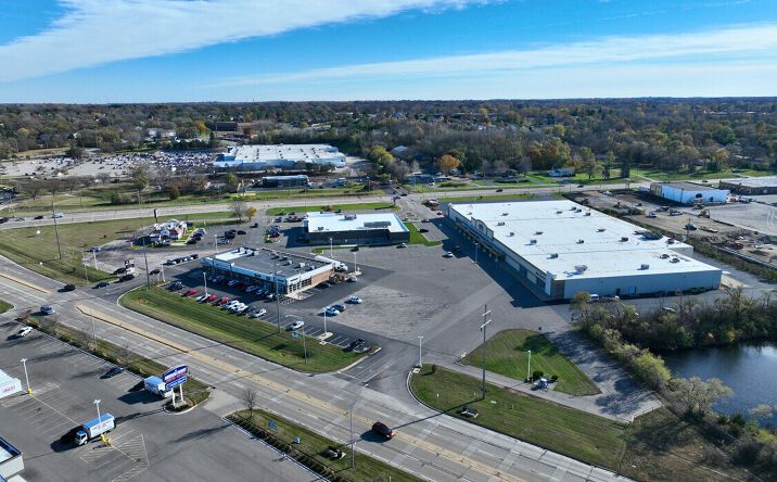 Pictures of Retail property located at 1519 E Riverside Blvd, Loves Park, IL 61111 for lease - image #1