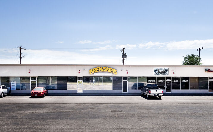 Pictures of Retail, Office, Industrial property located at 2600 S Meridian Ave, Oklahoma City, OK 73108 for lease - image #1