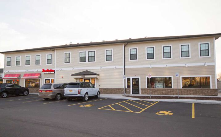 Pictures of Retail, Office property located at 618 Delaware St, Tonawanda, NY 14150 for lease - image #1