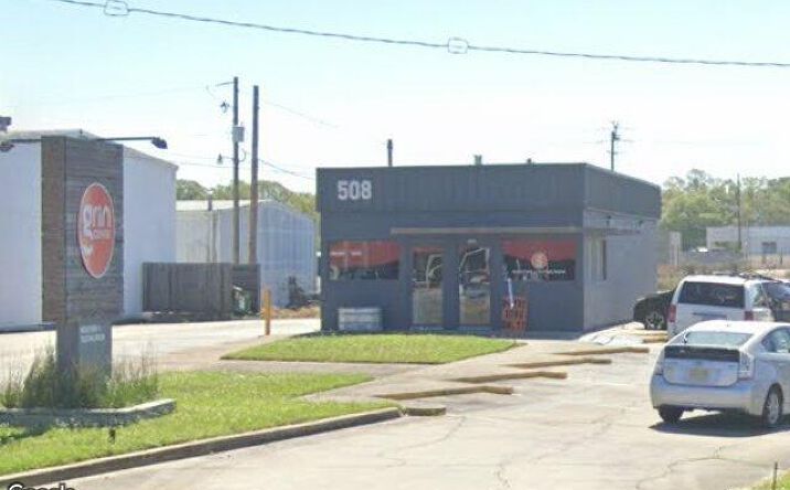 Pictures of Retail, Restaurant property located at 508 Broadway Dr, Hattiesburg, MS 39401 for lease - image #1