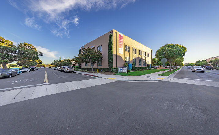 Pictures of Retail, Office property located at 2751 Roosevelt Road, San Diego, CA 92106 for lease - image #1