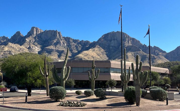 Pictures of Office, Industrial property located at 11100 N Oracle Rd, Tucson, AZ 85747 for lease - image #1