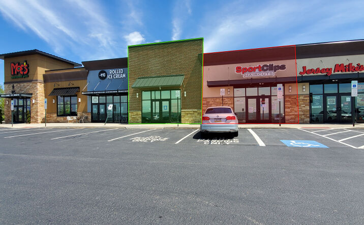 Pictures of Retail property located at 101 Bear Creek Blvd, Wilkes-Barre, PA 18702 for lease - image #1
