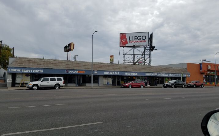 Pictures of Retail property located at 8730 Sepulveda Blvd, Los Angeles, CA 91343 for lease - image #1