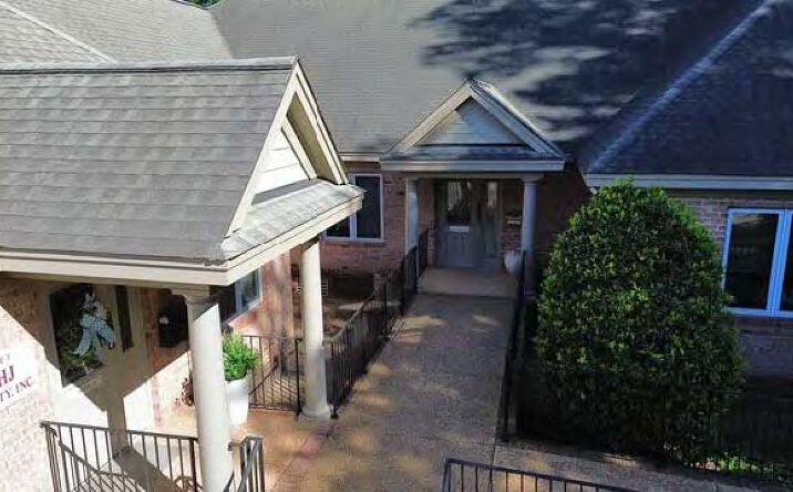Pictures of Office property located at 337 McLaws Cir, Williamsburg, VA 23185 for lease - image #1