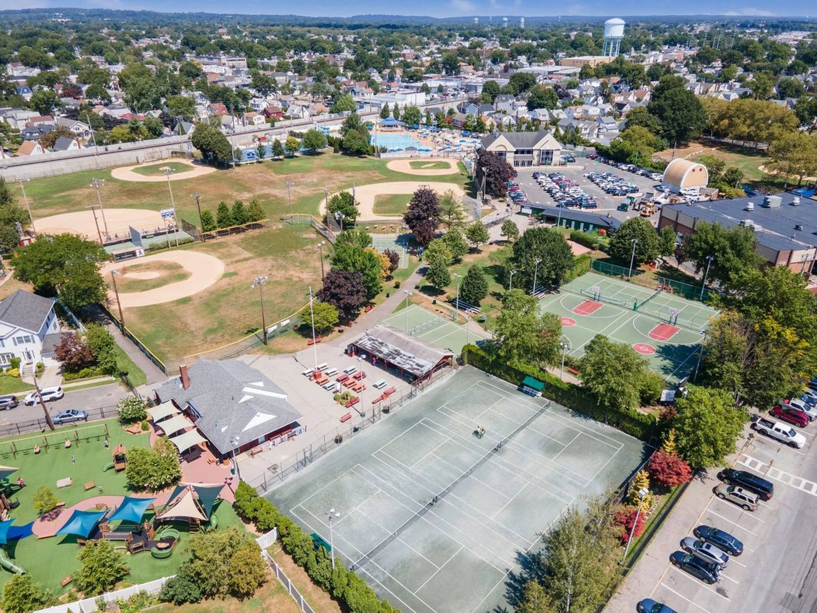 170 Tulip Ave, Floral Park, NY 11001