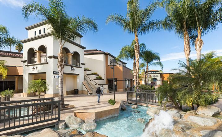 Pictures of Retail property located at 1299 University Ave, Riverside, CA 92507 for lease - image #1