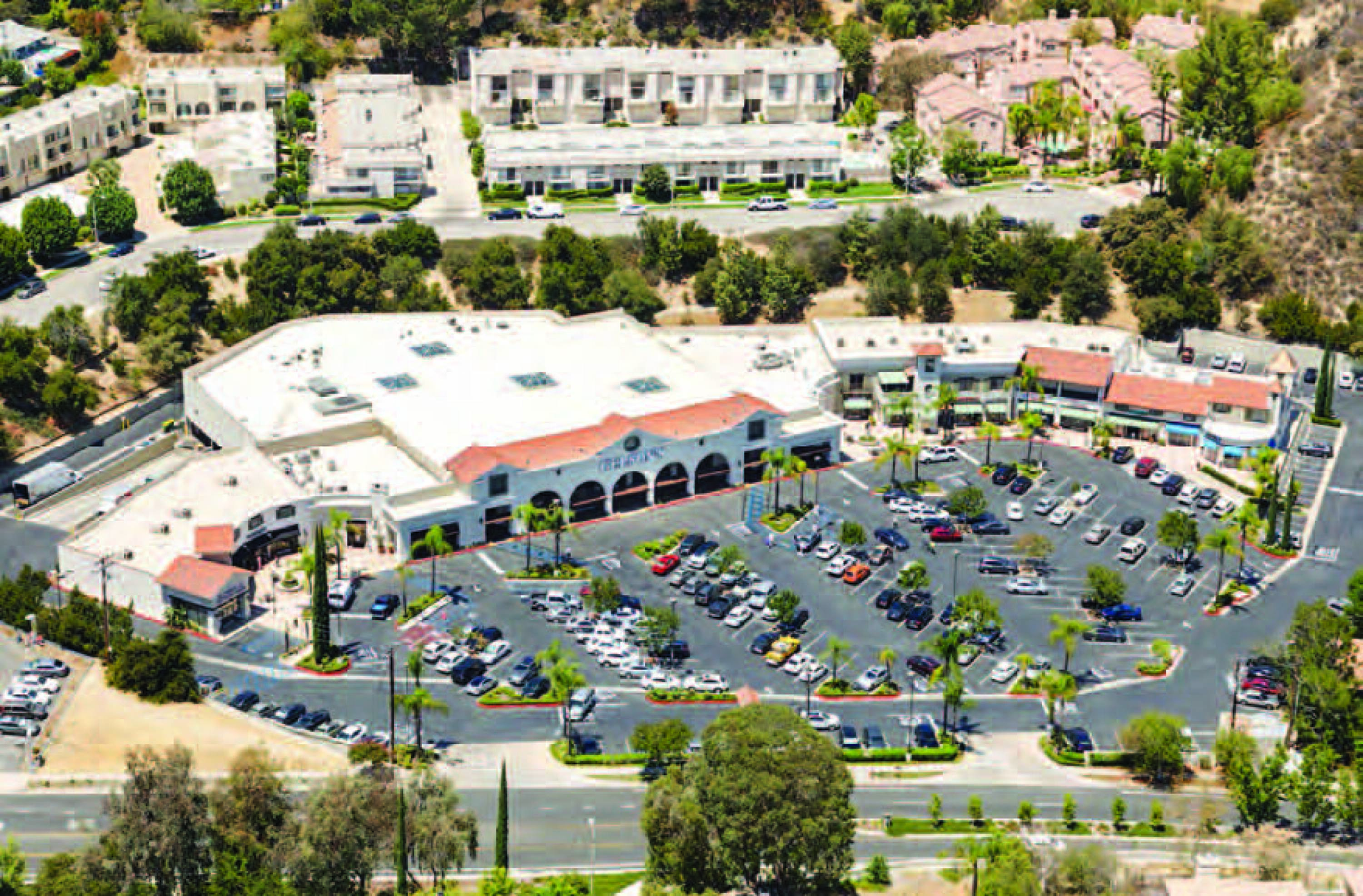 22279 Mulholland Hwy, Calabasas, CA 91302