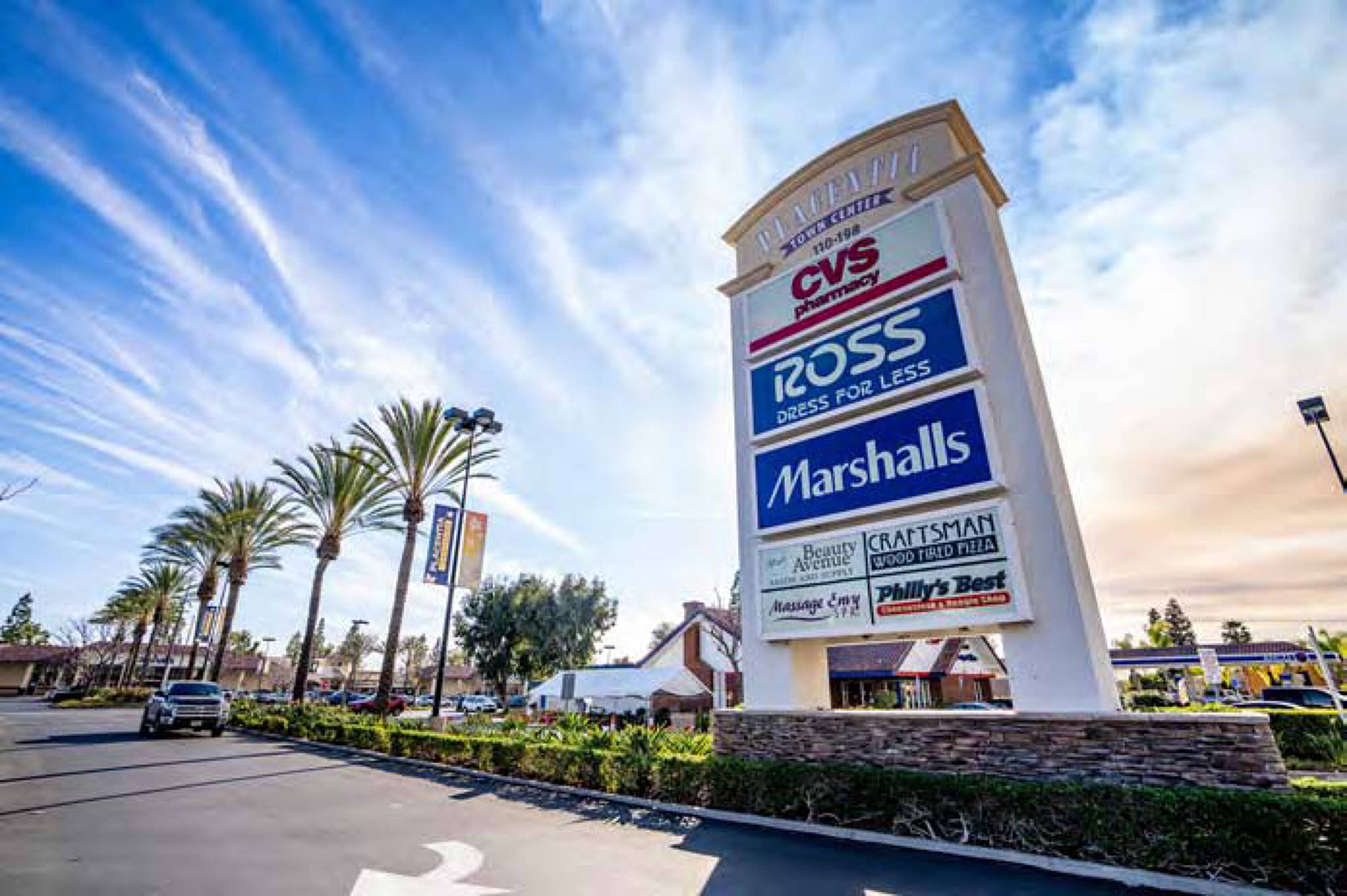 198 Yorba Linda Blvd, Placentia, CA 92870 Retail Space for Lease