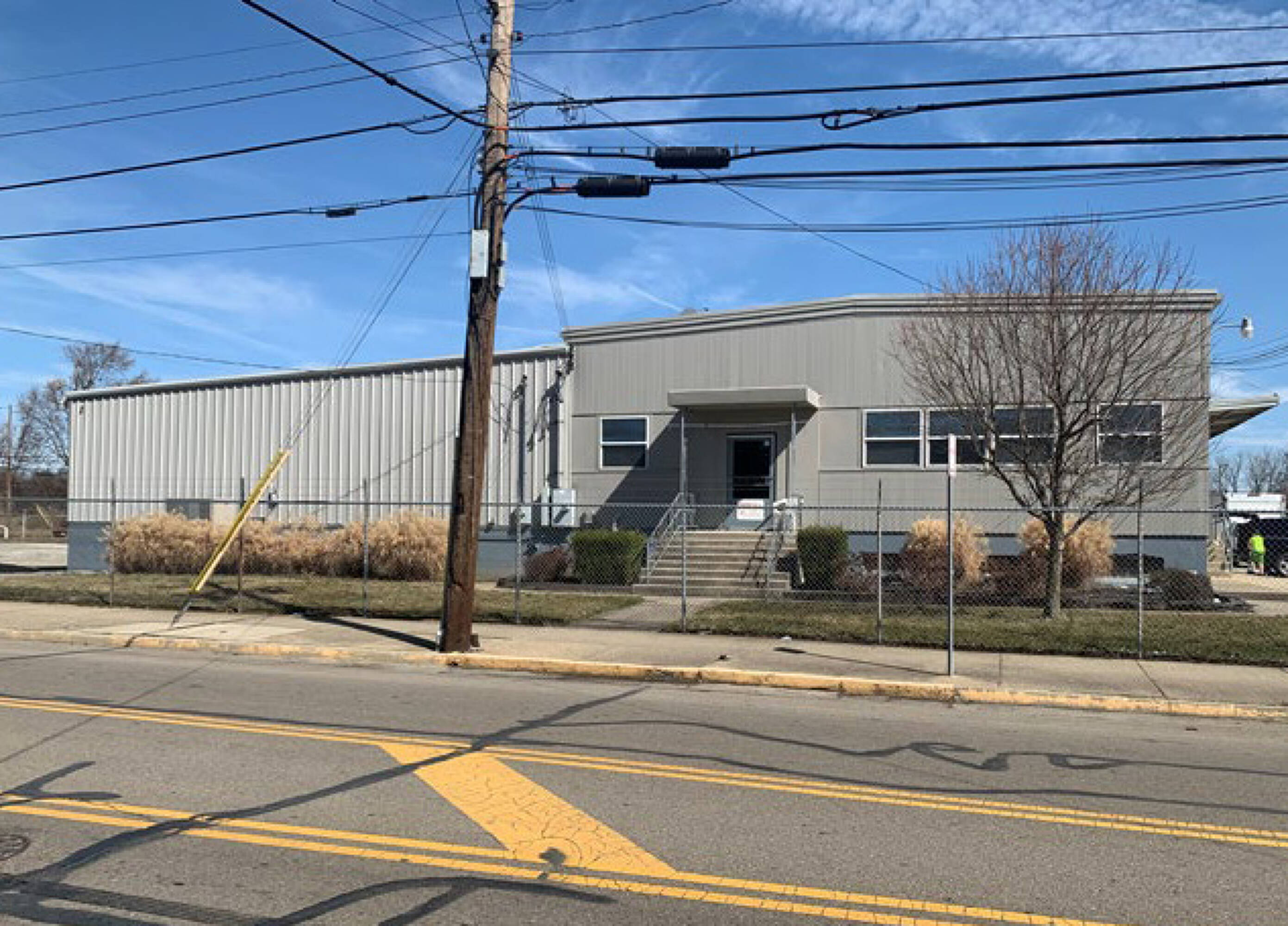 916 Kenton St, Springfield, OH 45505