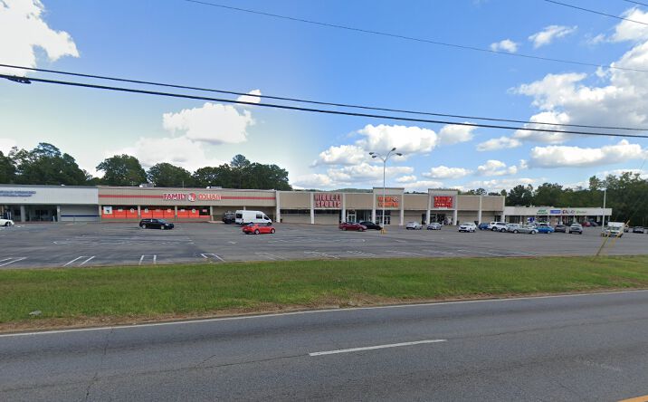 Pictures of Retail property located at 804 Pelham Rd S, Jacksonville, AL 36265 for lease - image #1