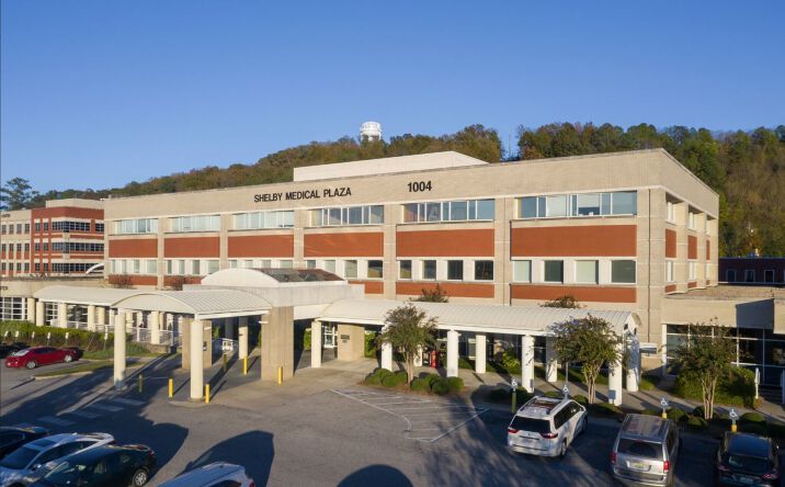 Pictures of Office property located at 1004 1st St N, Alabaster, AL 35007 for lease - image #1