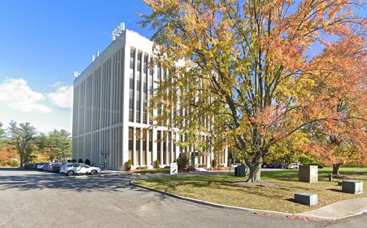 Pictures of Office property located at 20 Squadron Blvd, New City, NY 10956 for lease - image #1