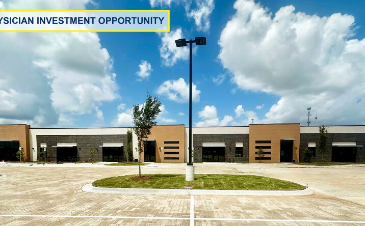 Pictures of Office, Land property located at S Promenade Blvd & W Oak St, Rogers, AR 72758 for lease - image #1