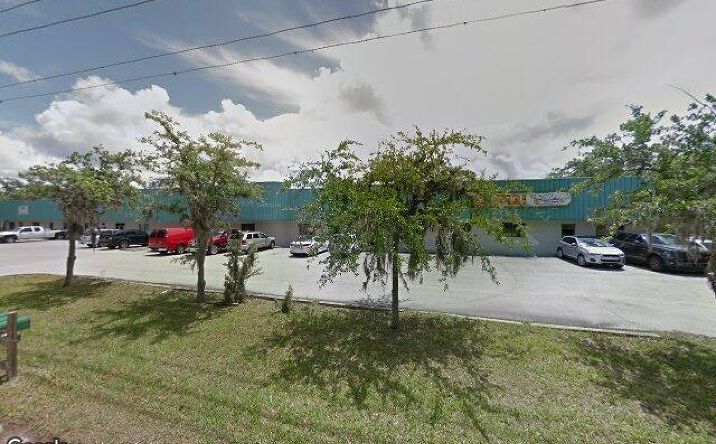Pictures of Industrial property located at 2147 Porter Lake Dr, Sarasota, FL 34240 for lease - image #1