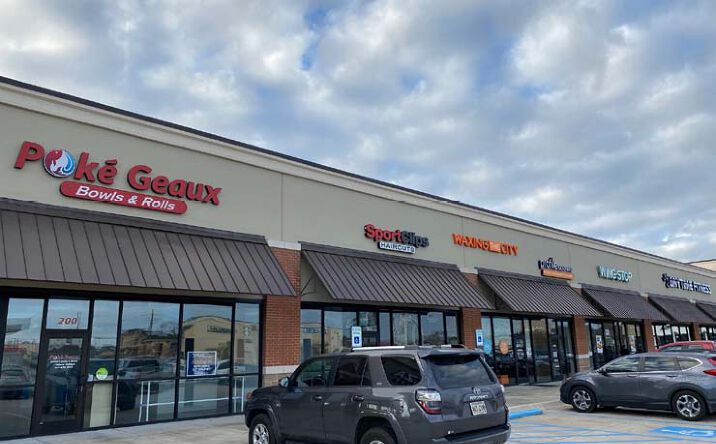 Pictures of Retail property located at 4740 Nelson Rd, Lake Charles, LA 70605 for lease - image #1