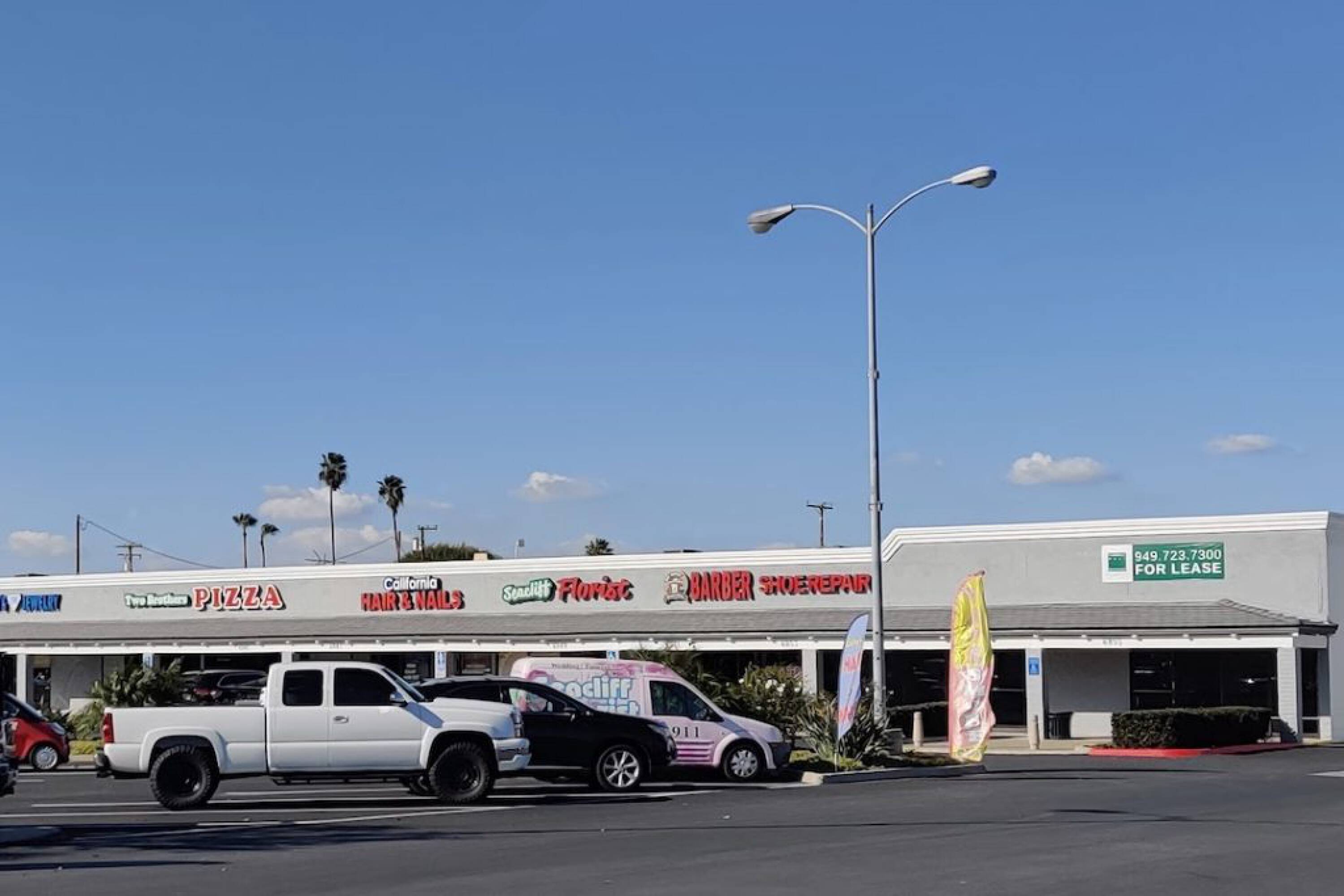 68116855 Warner Ave, Huntington Beach, CA 92647