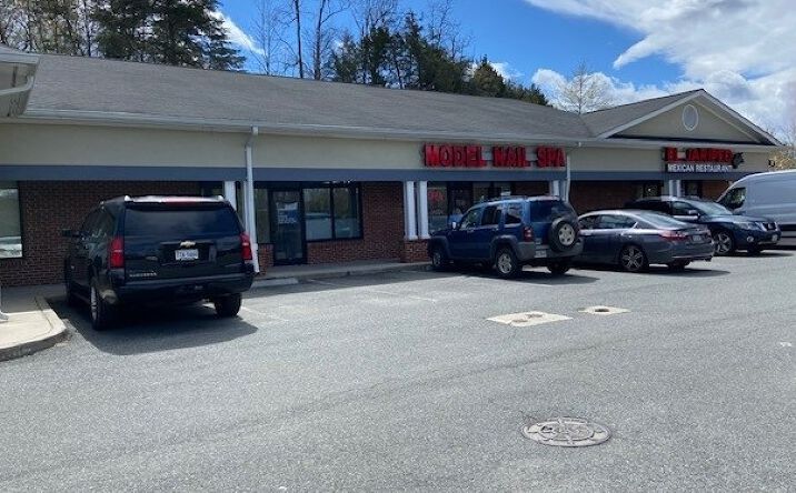 Pictures of Retail property located at 138 Stoneridge Dr N, Ruckersville, VA 22968 for lease - image #1