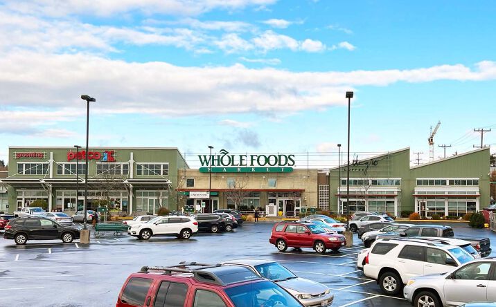 Pictures of Retail property located at 2001 15th Ave W, Seattle, WA 98119 for lease - image #1