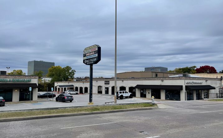 Pictures of Retail, Office property located at 7033 Greenville Ave, Dallas, TX 75231 for lease - image #1