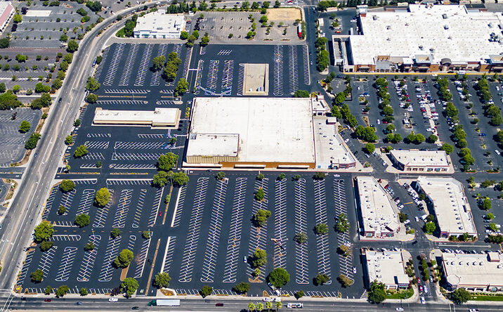 Pictures of Retail, Land property located at 5901 Florin Rd, Sacramento, CA 95823 for lease - image #1