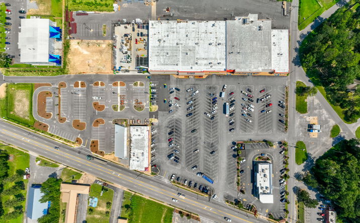 Pictures of Retail, Office, Restaurant property located at 352 W James Lee Blvd, Crestview, FL 32536 for lease - image #1