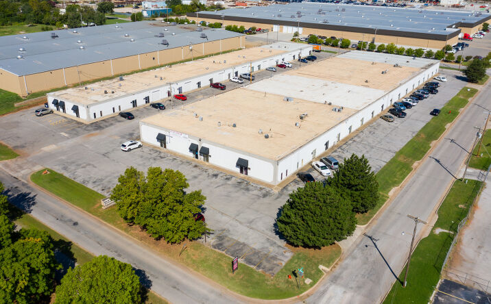 Pictures of Industrial property located at 1125 SE Grand Blvd, Oklahoma City, OK 73129 for lease - image #1