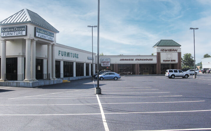 Pictures of Retail, Office property located at 3035 Watson Blvd, Warner Robins, GA 31093 for lease - image #1