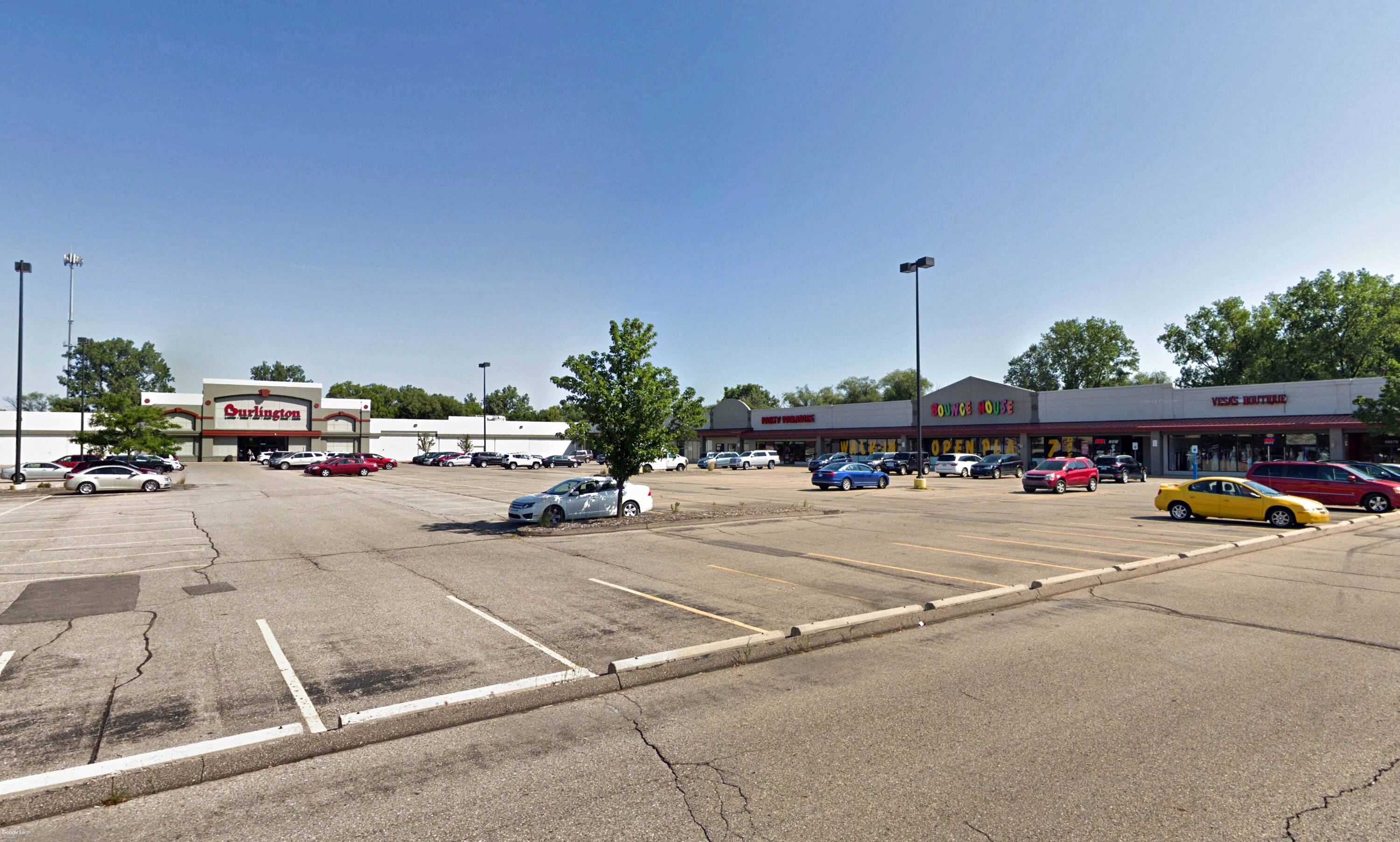 39000 Van Dyke Ave, Sterling Heights, MI 48313