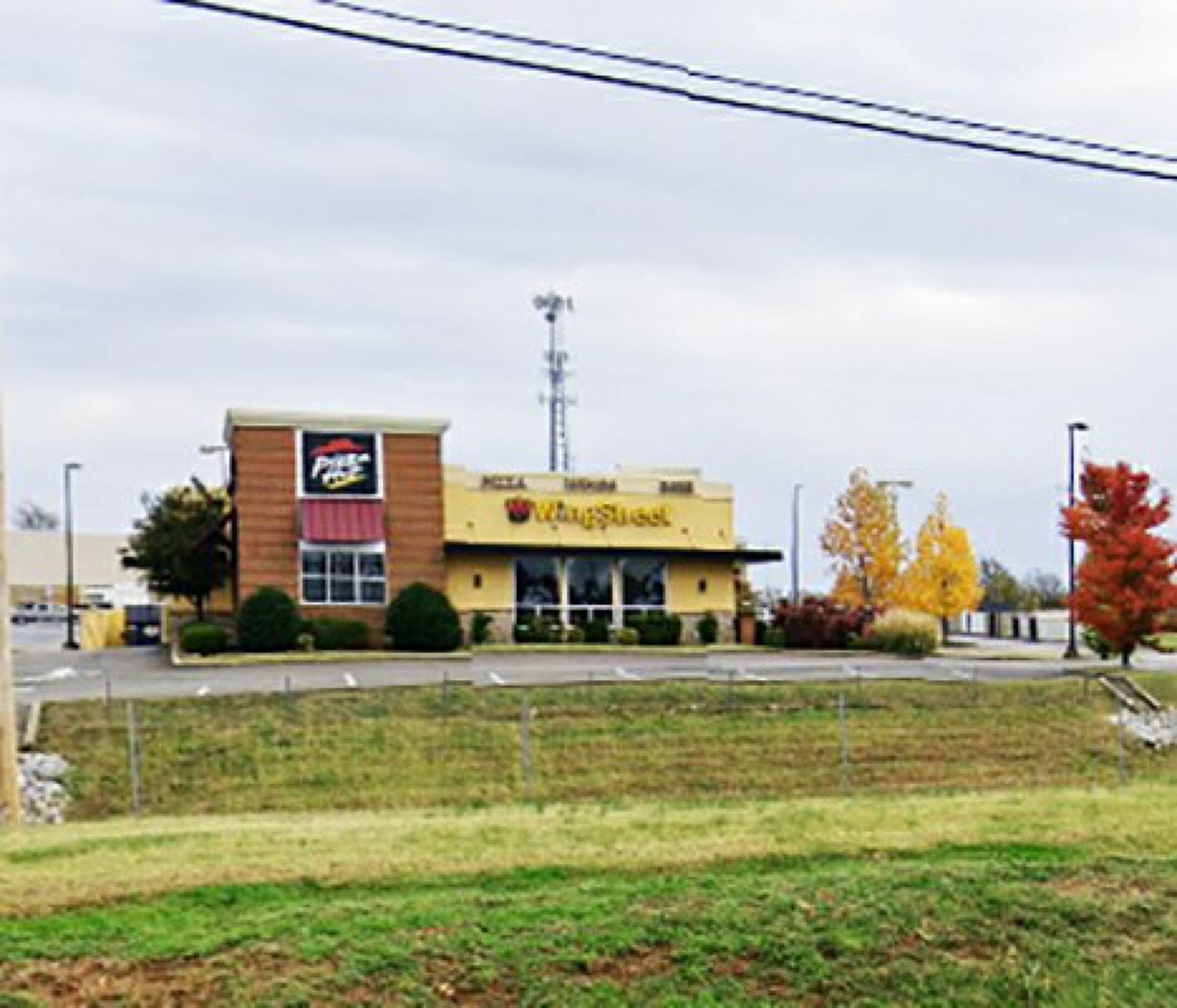 4576 Fort Campbell Blvd, Hopkinsville, KY 42240